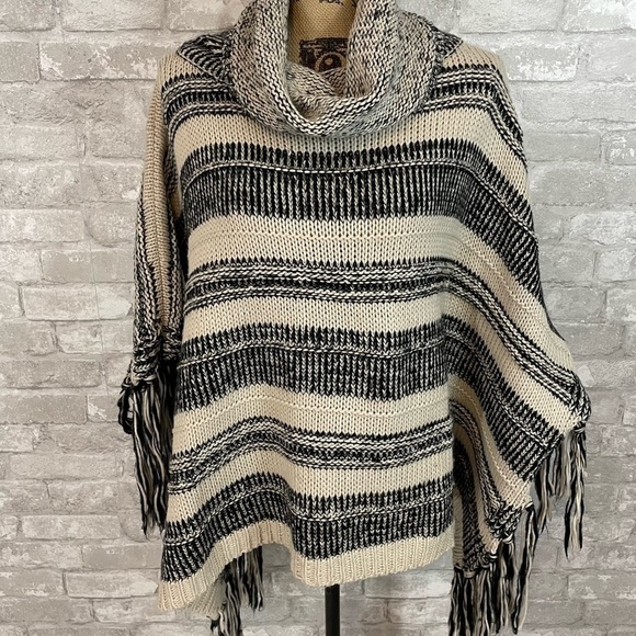 Look by M Sweaters - Look By M Fringe Poncho